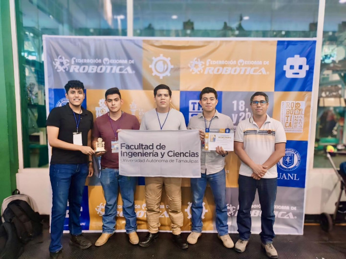 Alumnos de la UAT obtienen el primer lugar en el Torneo Mexicano de Robótica