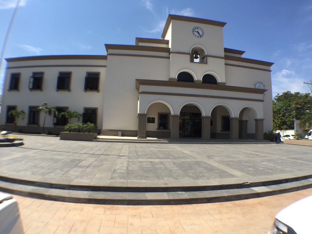 Investigan a funcionario por posible violación a la ley de servidores públicos