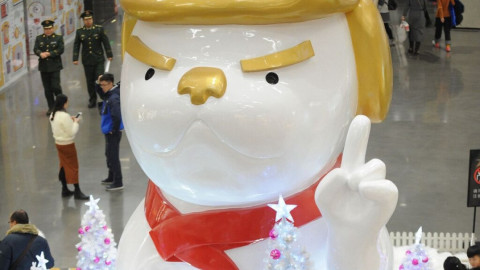 Trump es convertido en perro en China 