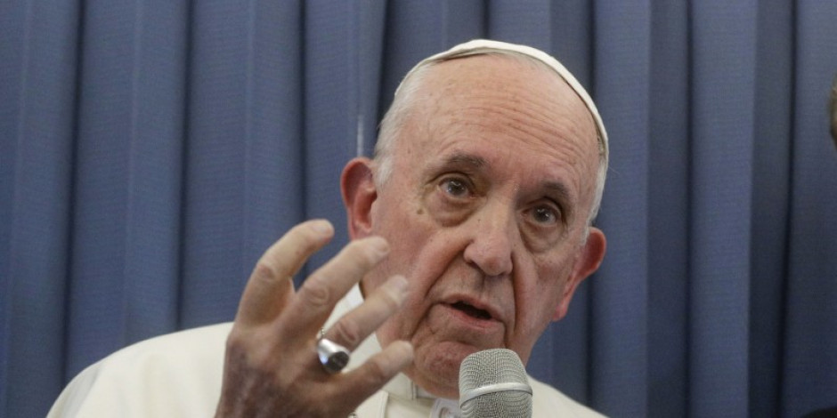 El papa recomienda psiquiatría para homosexualidad detectada en niñez