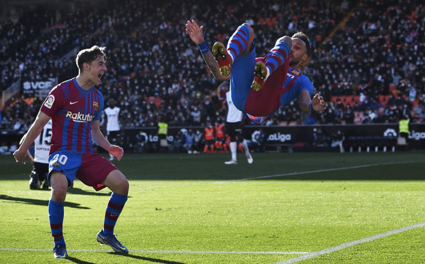 El Barcelona golea, gusta y gana en LaLiga