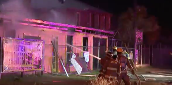 Aún se desconocen las causas del incendio de una frutería en Progreso