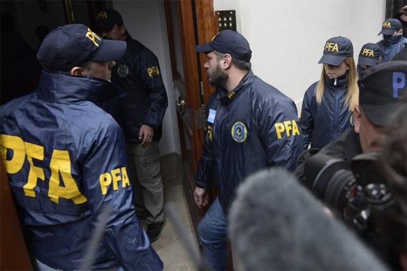 Allanan propiedades de ex presidenta de Argentina 