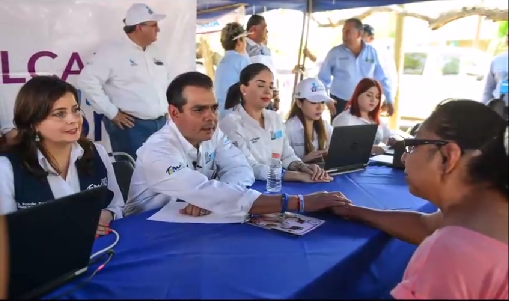 Asociación de Agentes Aduanales  en el programa “Alcalde en tu colonia”