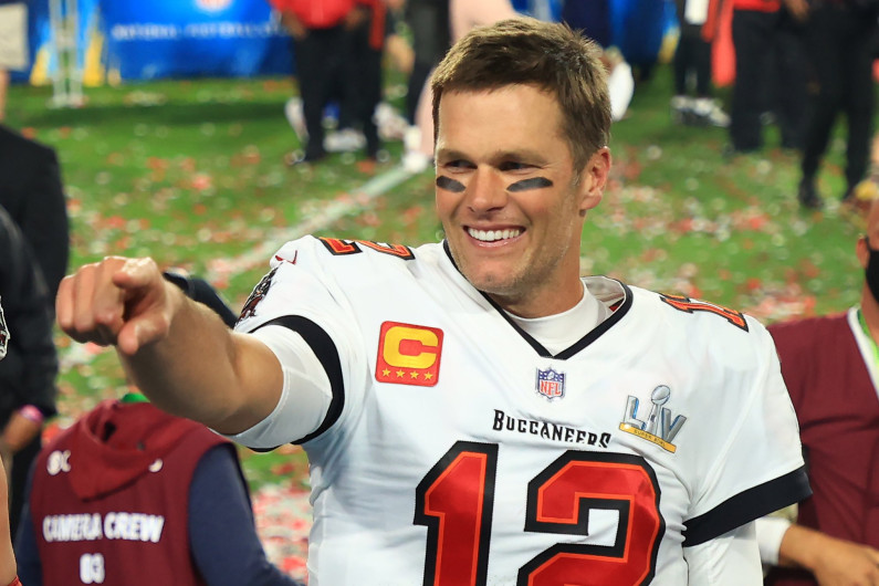 TOM BRADY SE RETIRA DE LA NFL