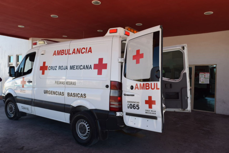 Joven embarazada resulta lesionada en choque en Victoria