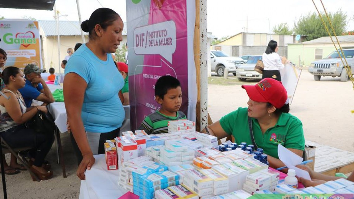Llevan a cabo programa "A echarle ganas"