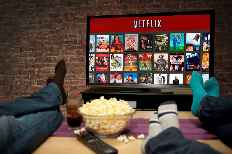 Netflix se une a Microsoft para ofrecer suscripción a menor costo 