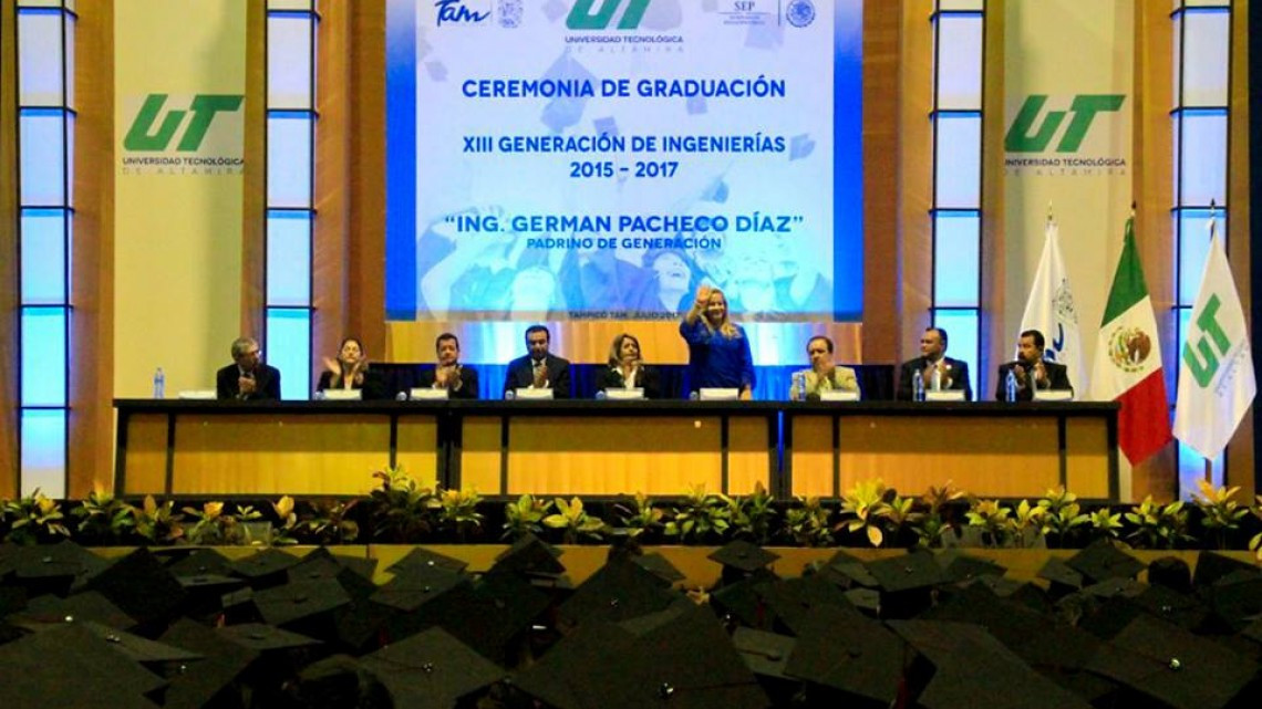 Alcaldesa felicita a la XIII Generación de Ingeniería de la UT