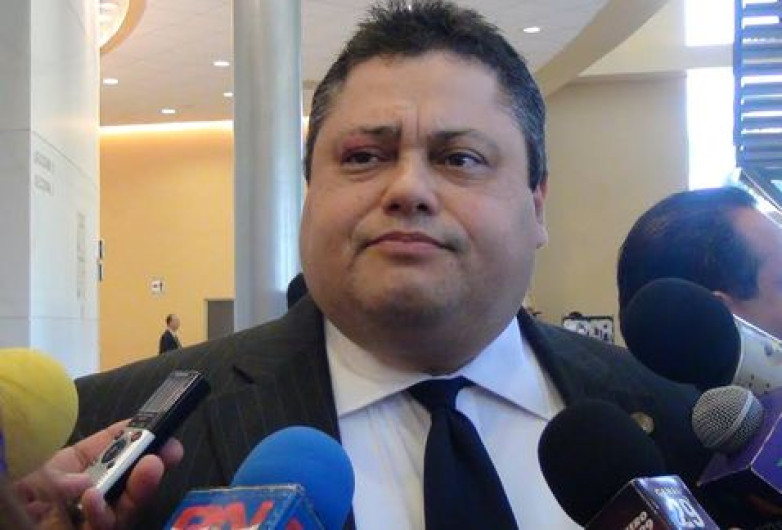 Tiempos y candidatos los marca el partido: Garza de Coss