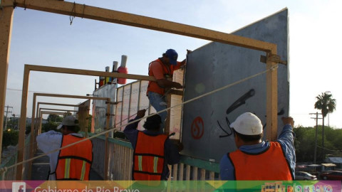 Rehabilitan puente peatonal de calle Francisco I. Madero
