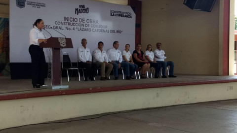 Reafirma Adrián Oseguera apoyo al sector educativo