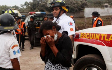 Papa aporta 100 mil dólares para afectados por el Volcán de Fuego