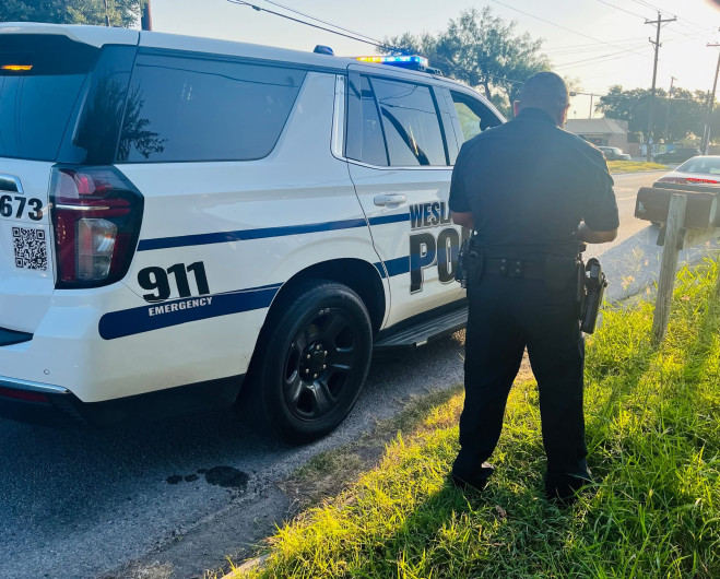 Tiroteo y accidente vehicular en Weslaco dejó un hombre herido; cuatro jóvenes fueron detenidos