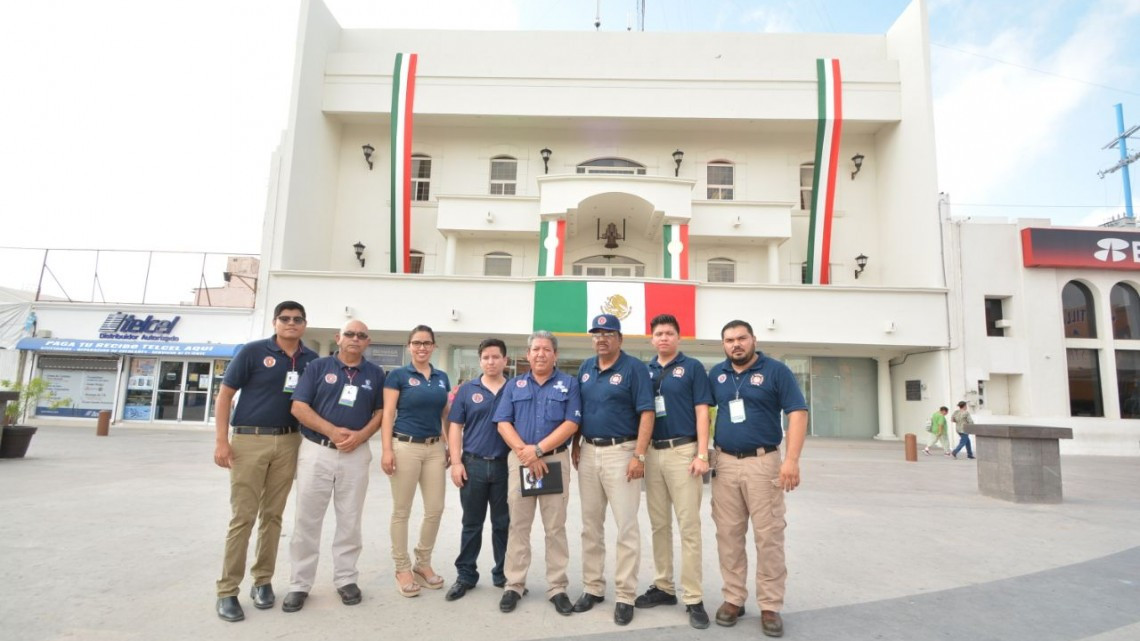 Simulacro de emergencia es llevado a cabo en Presidencia Municipal