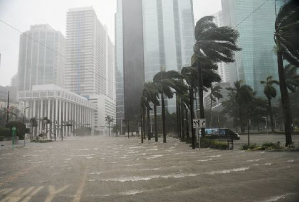 Se degrada huracán Irma a categoría 2