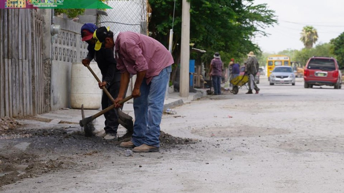 Realizan trabajos de limpieza en colonia Manuel Cavazos Lerma
