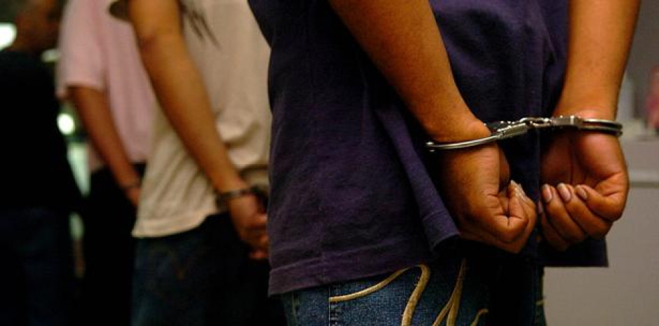 Detienen a 23 personas en operativo antimafia en Italia 