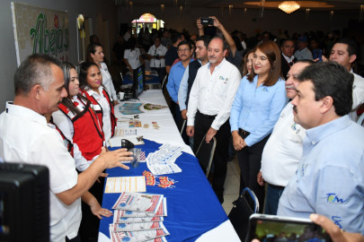 Exitosa feria del empleo en Río Bravo