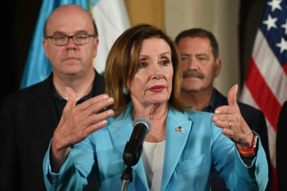 Pelosi visitarán instalaciones de migración fronteriza en McAllen