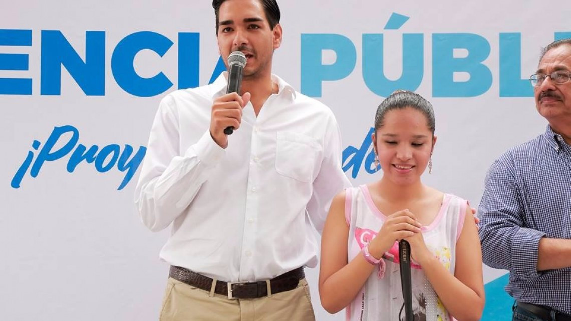 Beneficia DIF a unos 320 ciudadanos en Audiencia Pública