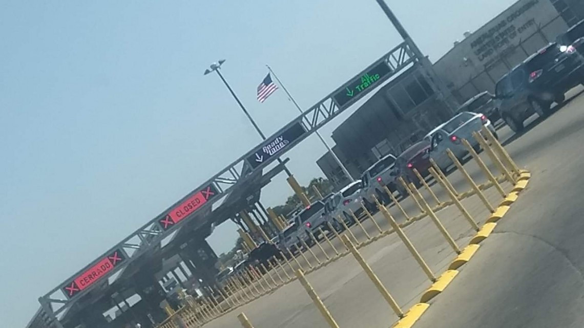 Tiempo de espera de más de 3 horas en puentes de Reynosa, Nvo. Laredo y Matamoros