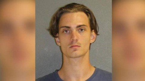 Detienen a joven por planear tiroteo y establecer récord de muertes