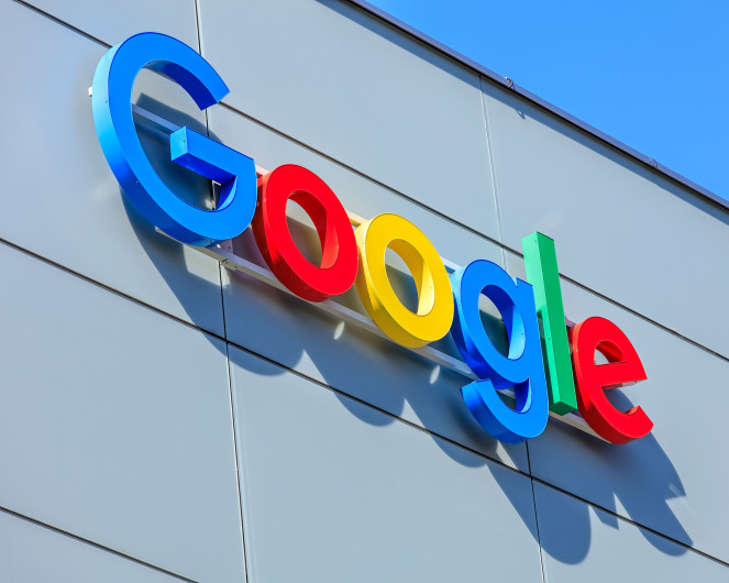 Google supera valor de 1 billón de dólares en el mercado