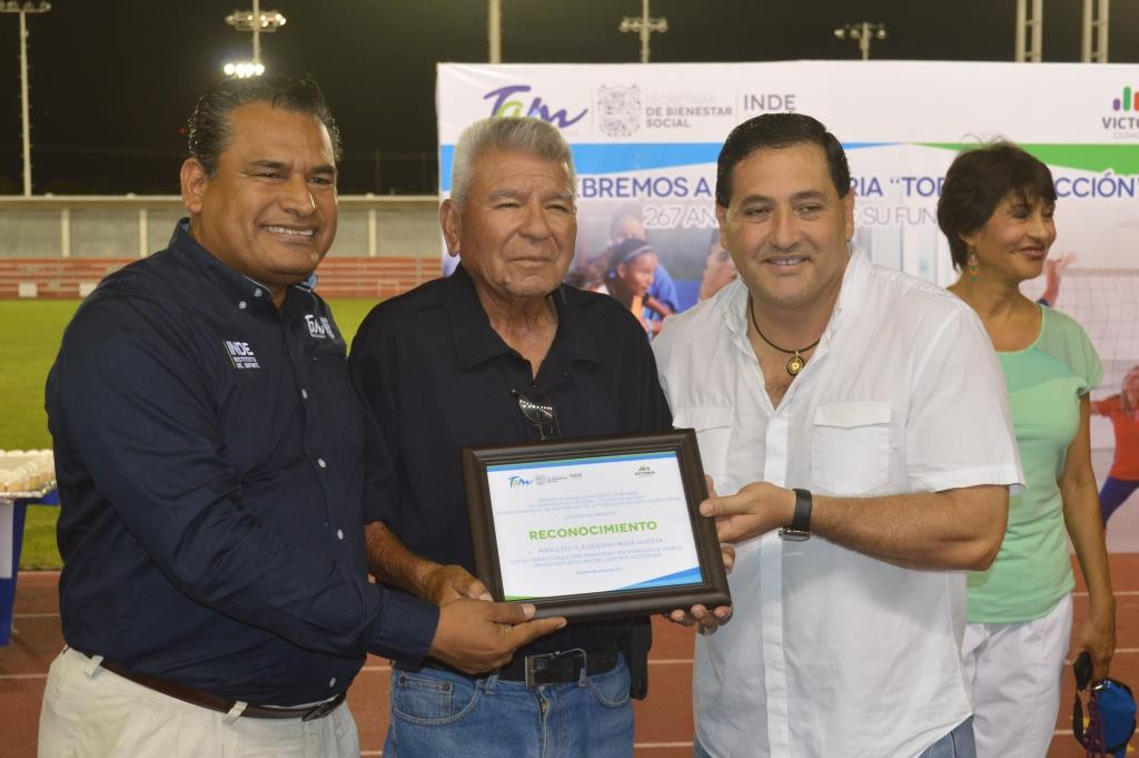 Con deporte festejan en la capital