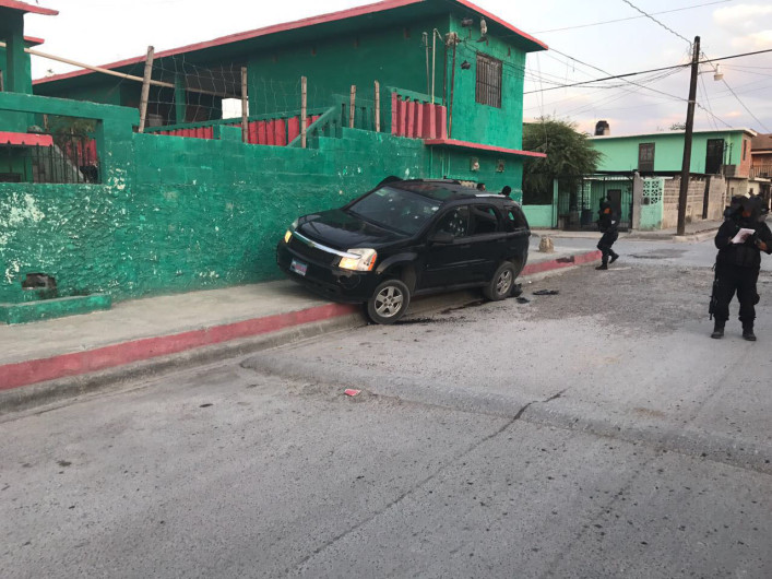 Fallecen cuatro delincuentes tras ataque a policías