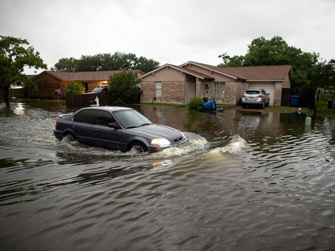 Fuertes lluvias inundan el sur de EU