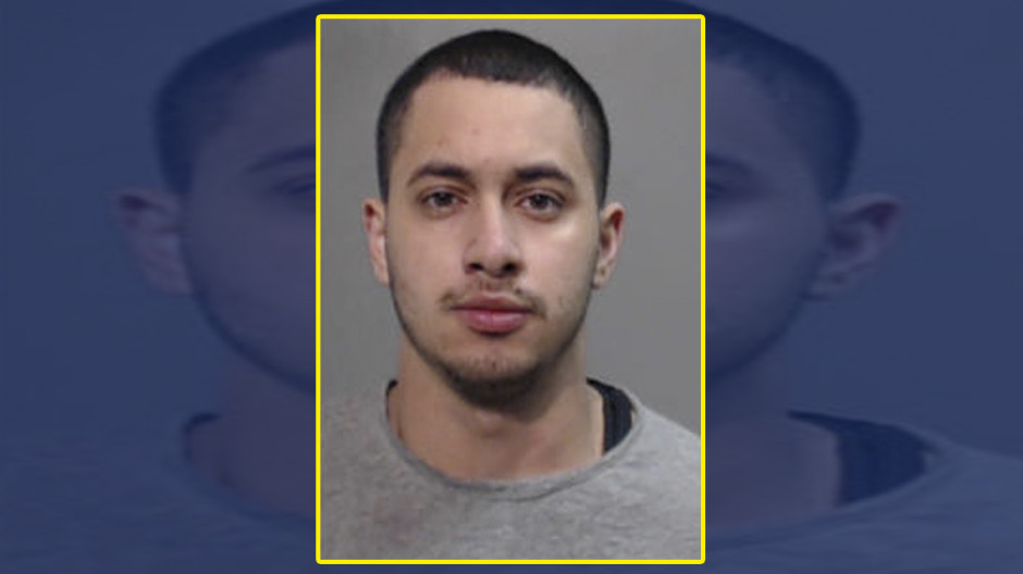 Detienen a sujeto con orden de arresto