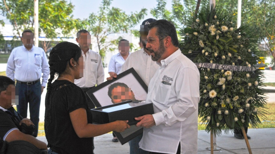 Realizan ceremonia de cuerpo presente de Policía Estatal