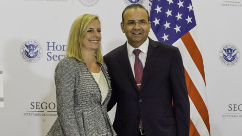 México y EU buscan solucionar el flujo migratorio