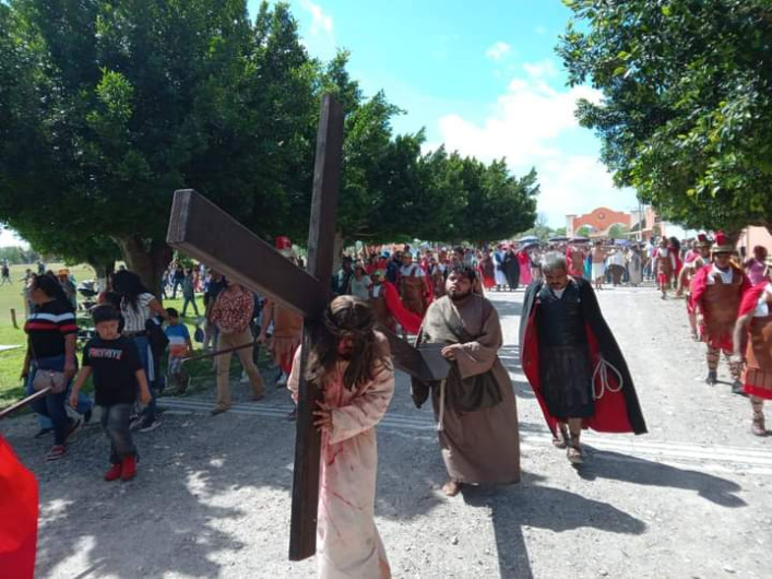Obreros de Maquiladoras celebran el Viacrucis en Rancho Campestre