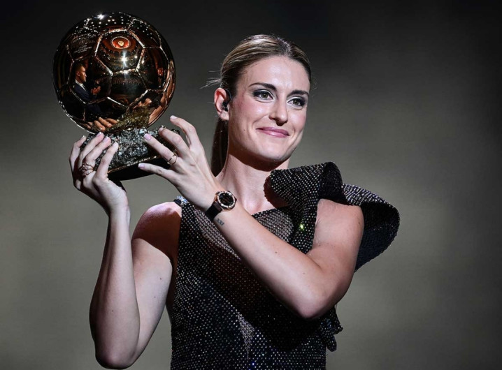 Hace historia Alexia Putellas, consigue su 2o Balón de Oro 
