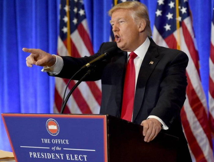 Casa blanca tomara medidas contra noticias "falsas" de reporteros