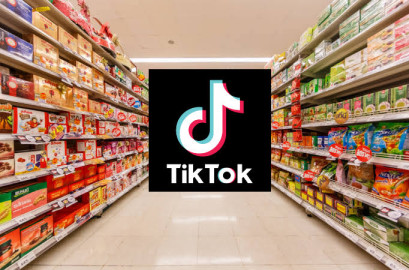 Mujer descubre que hombre le está tomando fotos sin consentimiento en supermercado
