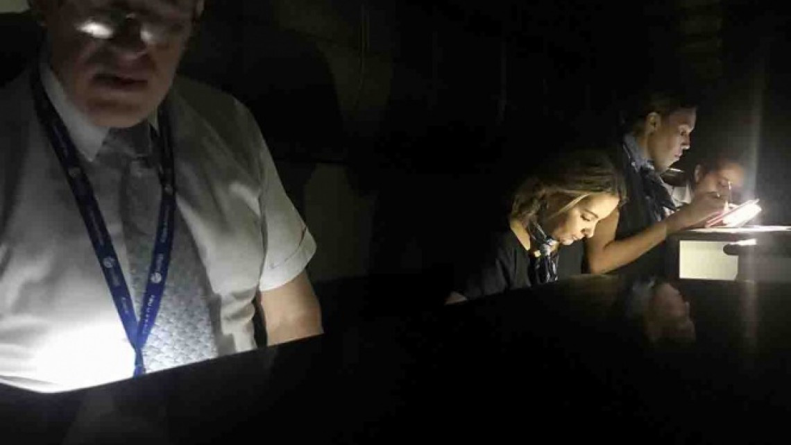 Venezuela continua con apagón, caen 6 presuntos culpables