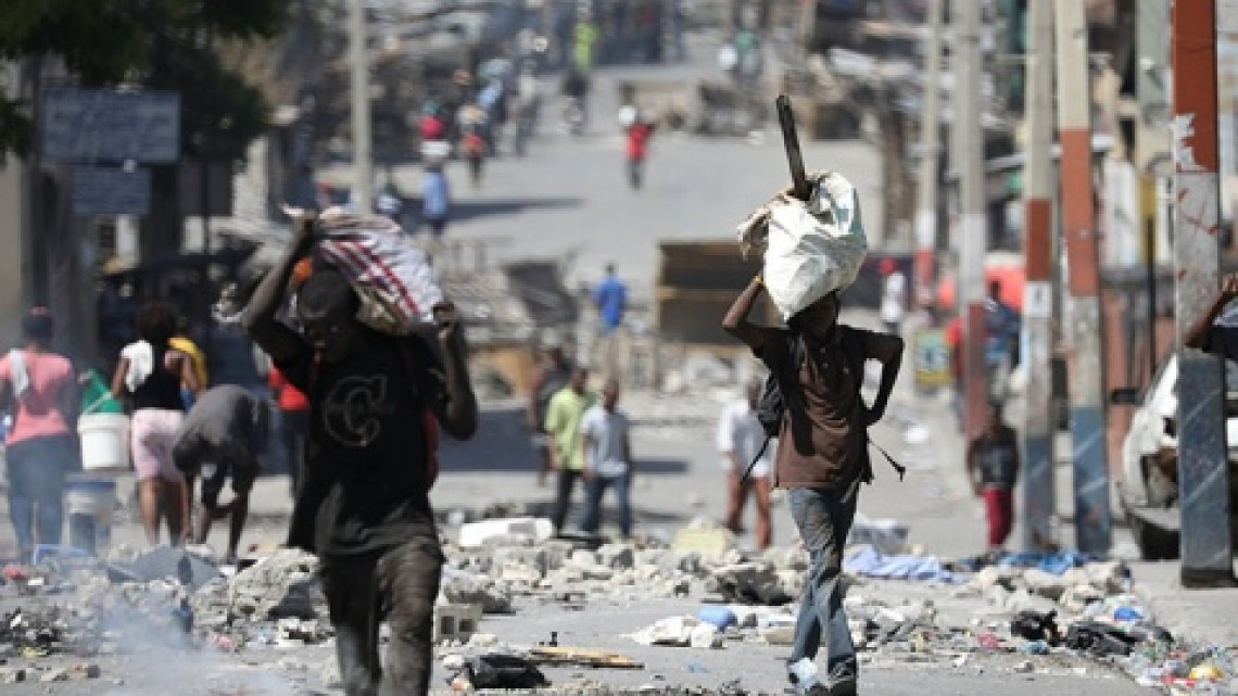 Huelgas contra el gobierno en Haití, dejan siete muertos