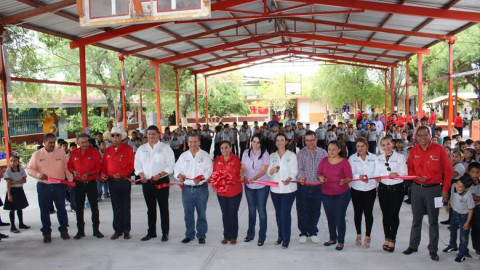 Inauguran obras de infraestructura educativa en Camargo