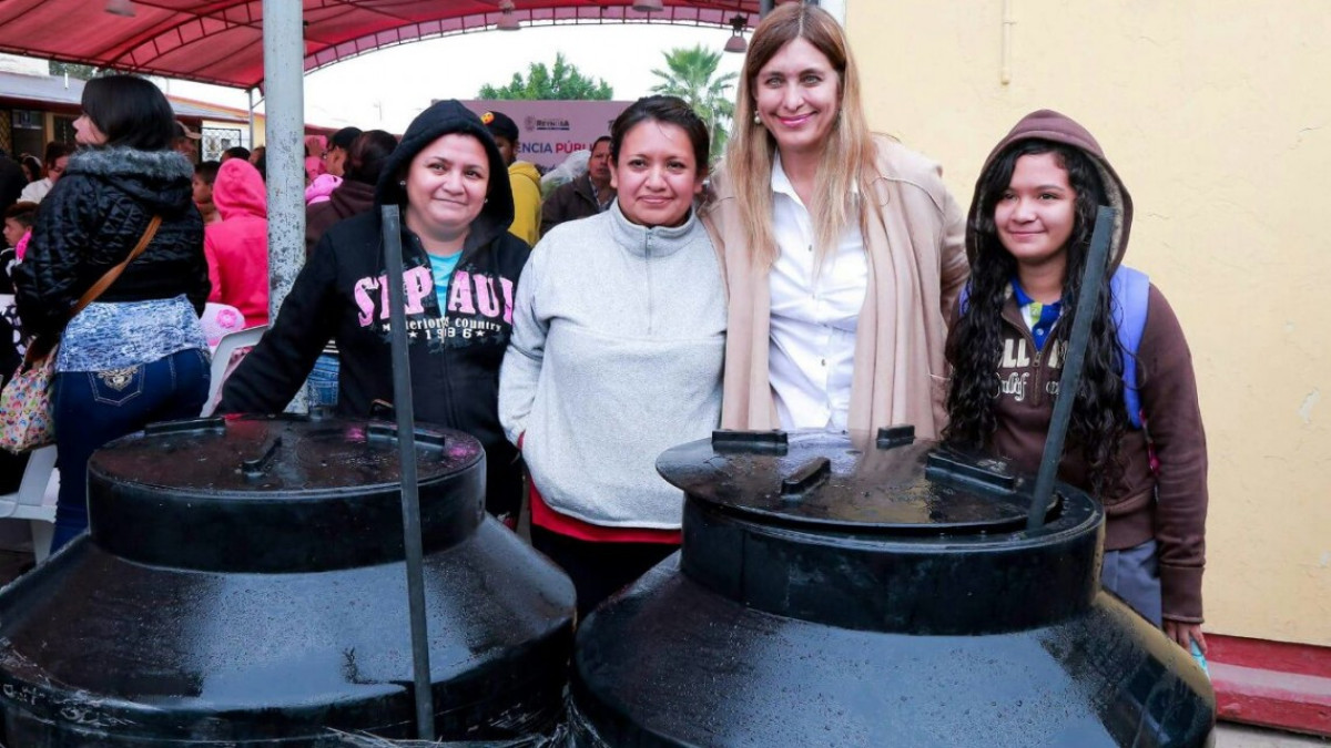 Más de 420 beneficiados en colonia Villa Esmeralda