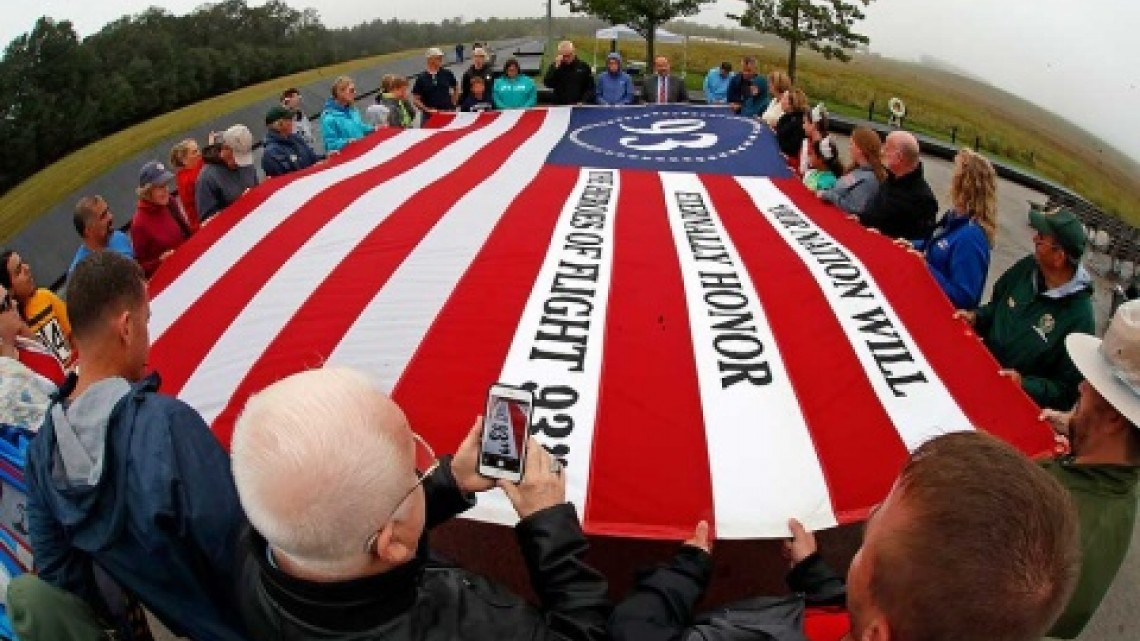 Rinden tributo a víctimas del 11-S en Nueva York