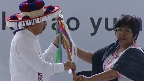 Inicia ceremonia de entrega de Bastón de Mando a los ministros de la SCJN