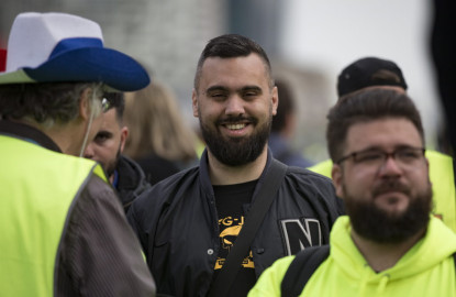 Líder de “chalecos amarillos” abandona colectivo tras amenazas  