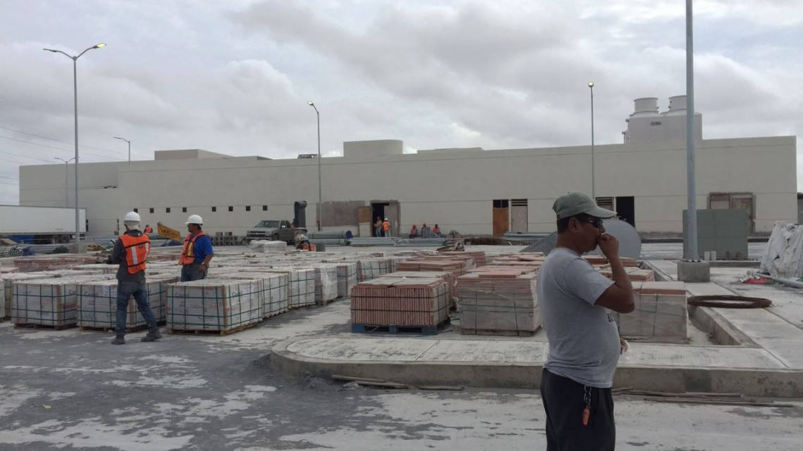 Paran labores electricistas en Matamoros