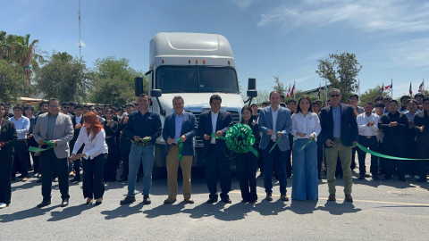 Dona ATC tractocamión a la UT