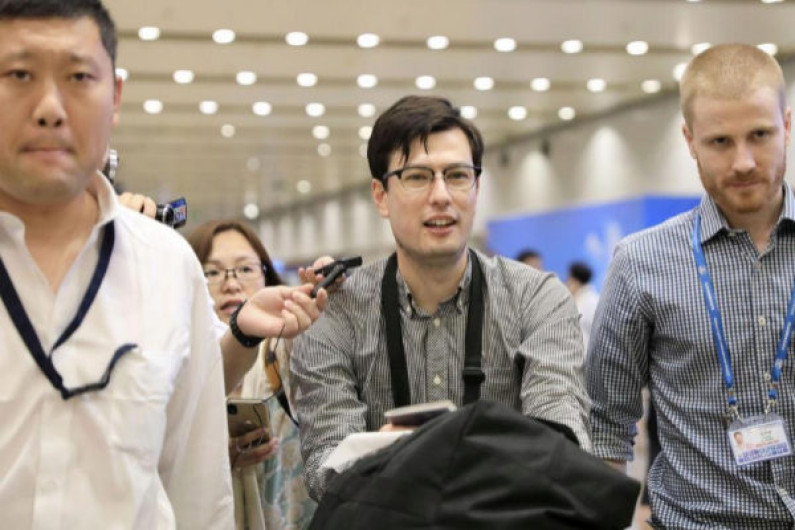 Estudiante australiano desaparecido en Corea del Norte está a salvo en China