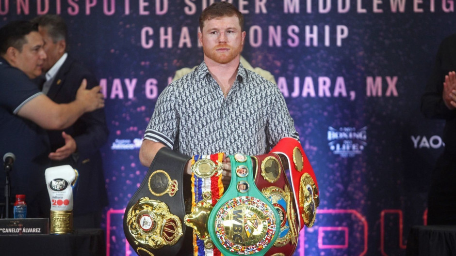 Saúl 'Canelo' Álvarez es despojado de su campeonato de la FIB