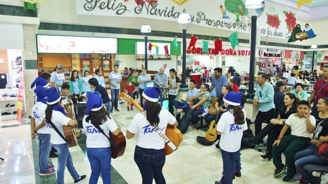 Realizan presentación musical " Abrigando Esperanzas"